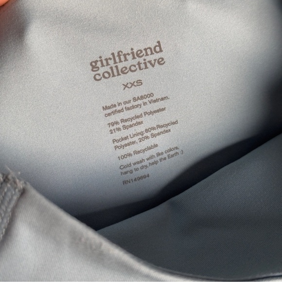 Girlfriend Collective Compressive Pocket blue Legging - Picture 7 of 9